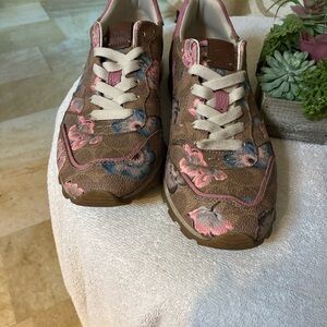 Coach RARE Floral Pink and Brown Sneakers